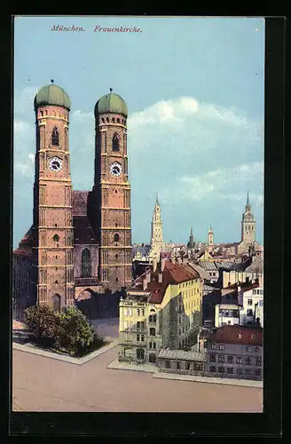 AK München, Frauenkirche aus der Vogelschau