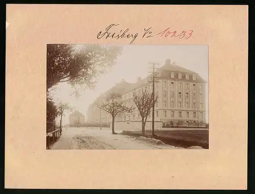Fotografie Brück & Sohn Meissen, Ansicht Freiberg / Sachsen, Kaserne des III. Bataillon 12. Infanterie-Regiment Nr. 177