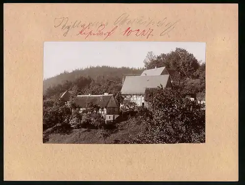 Fotografie Brück & Sohn Meissen, Ansicht Kipsdorf, Gehöft mit Fachwerkhaus in Oberkipsdorf