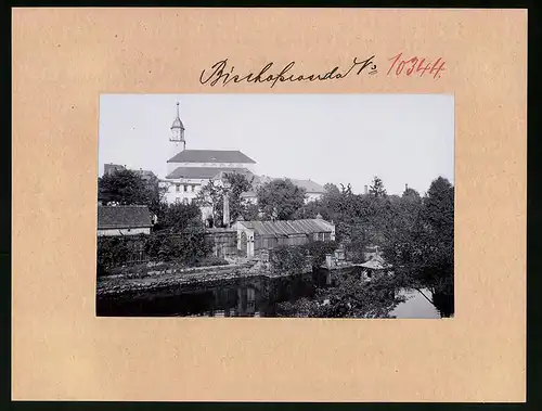 Fotografie Brück & Sohn Meissen, Ansicht Bischofswerda, Mühlteich mit Blick zur Kirche