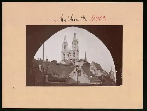 Fotografie Brück & Sohn Meissen, Ansicht Meissen i. Sa., Fensterblick zum Dom