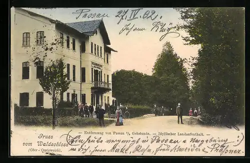 AK Haibach, Waldschloss mit Besuchern