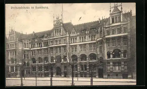 AK Hamburg-Neustadt, Verbandshaus mit Strassenpartie