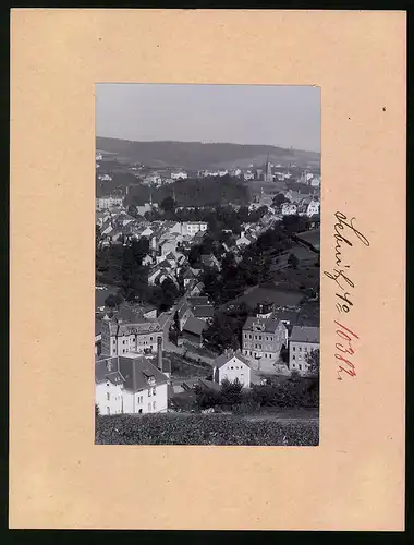 Fotografie Brück & Sohn Meissen, Ansicht Sebnitz, Blick auf die Stadt mit Kirche