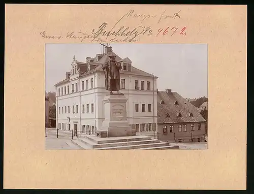 Fotografie Brück & Sohn Meissen, Ansicht Buchholz i. Sa., Marktplatz mit Denkmal Friedrich der Weise