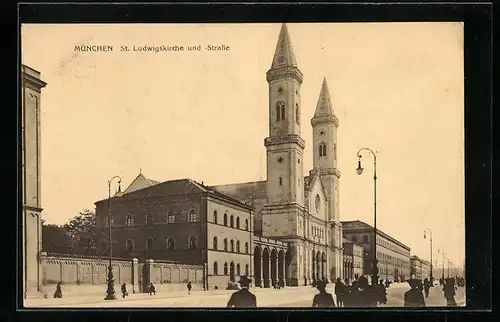AK München, St. Ludwigskirche und -Strasse