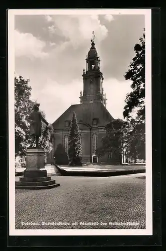 AK Potsdam, Garnisonkirche mit Standbild des Soldatenkönigs