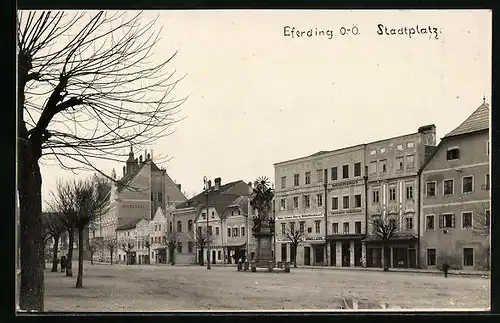 AK Eferding, Stadtplatz mit Geschäften und Sparkasse