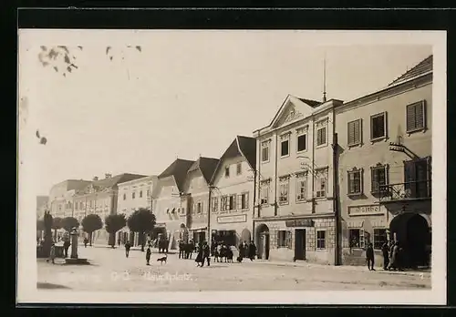 AK Eferding, Hauptplatz mit Gasthof und Geschäften