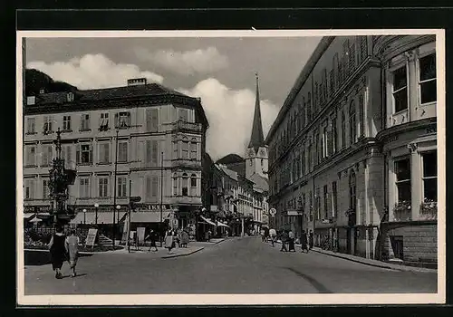 AK Bad Ischl, Salzkammergut, Strassenpartie mit Geschäften