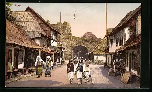 AK Jajce, Strassenpartie im Geschäftsviertel