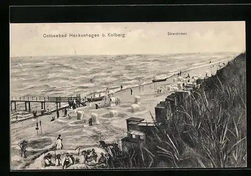 AK Henkenhagen a. Ostsee, Strandleben von der Düne gesehen