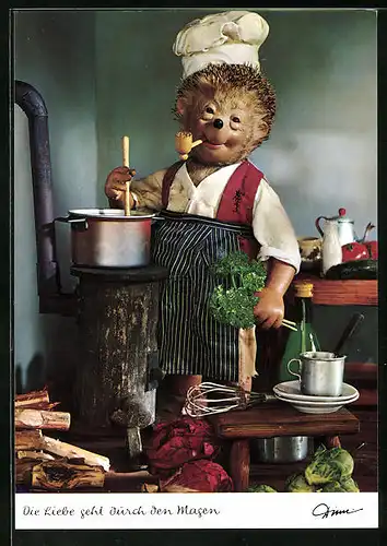 AK Mecki in der Küche beim Kochen