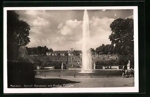 AK Potsdam, Schloss Sanssouci, die grosse Fontaine