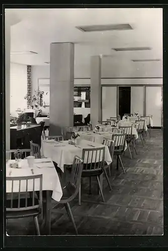 AK Waren / Müritz, Erholungsheim der FDGB Haus Kölpinsee, Speiseraum