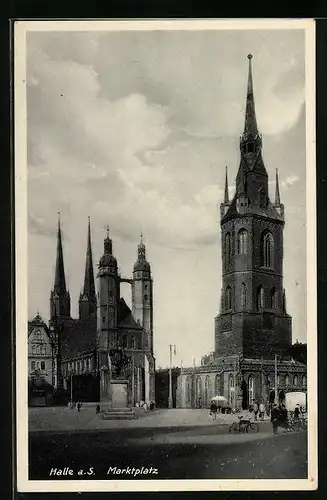 AK Halle a. S., Marktplatz mit Denkmal