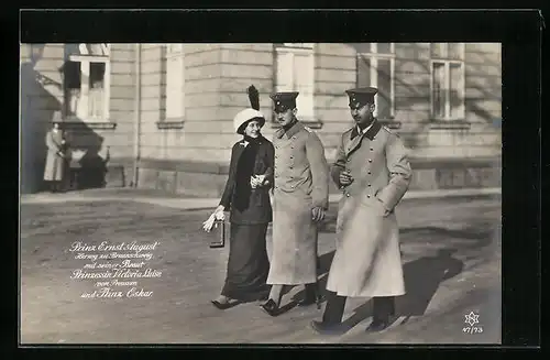 AK Ernst August Herzog von Braunschweig mit Prinzessin Viktoria Luise und Prinz Oskar