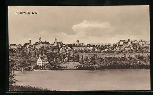AK Dillingen a. Donau, Stadtpanorama vom anderen Donauufer aus gesehen
