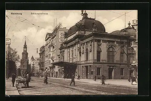 AK Hamburg-St.Georg, Passanten vor dem Schauspielhaus