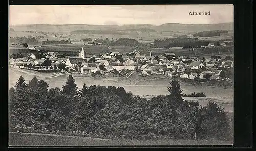 AK Altusried, Generalansicht mit dem Wald im Vordergrund