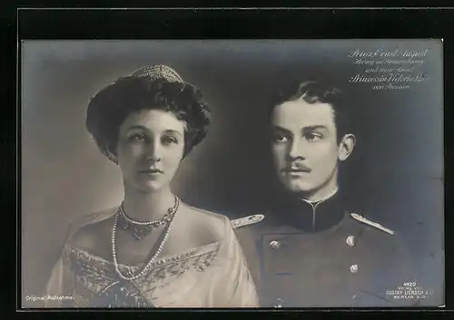 AK Ernst August Herzog von Braunschweig, portraitiert mit seiner Prinzessin Viktoria Luise