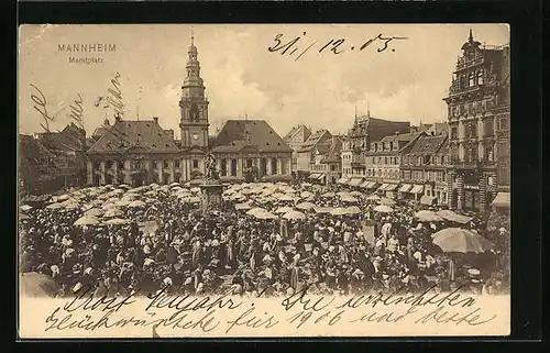 AK Mannheim, Marktplatz am Markttag