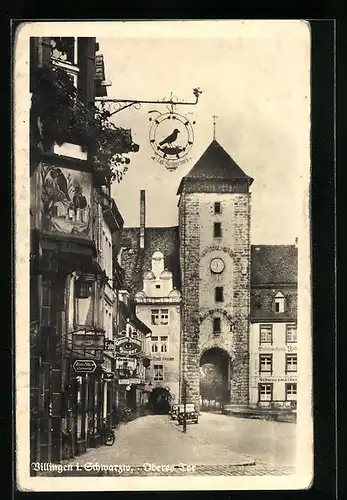 AK Villingen / Schwarzwald, Oberes Tor und Weinhandlung