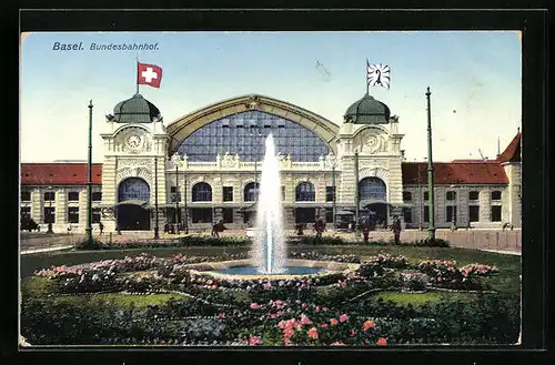 AK Basel, Bundesbahnhof mit Wasserspiel