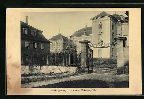 AK Ludwigsburg, an der Schlosskirche, am Portal