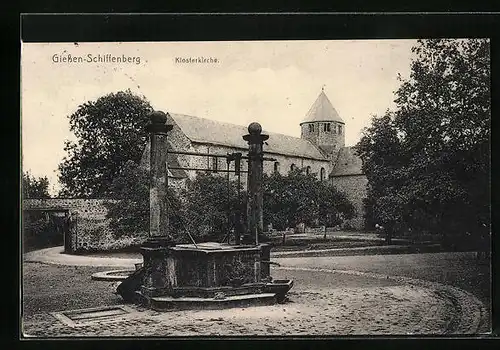AK Giessen, Klosterkirche Schiffenberg mit Brunnen