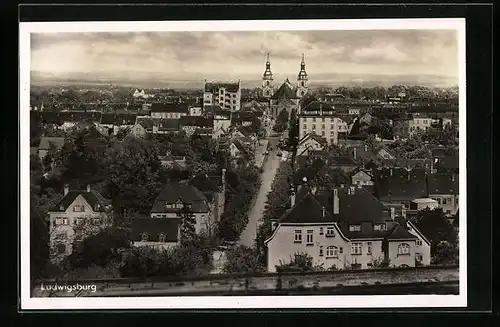AK Ludwigsburg, Panorama mit Strassenblick