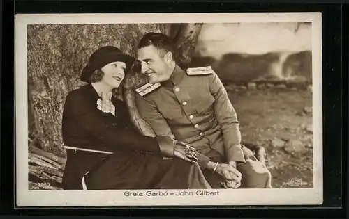 AK Schauspieler Greta Garbo und John Gilbert in einer Filmszene