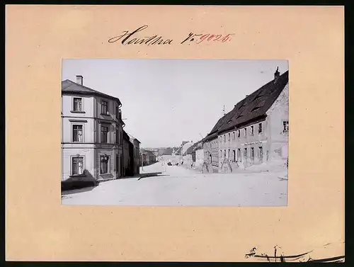 Fotografie Brück & Sohn Meissen, Ansicht Hartha, Marktplatz mit Bäckerei Robert Thum