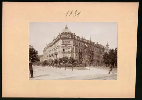Fotografie Brück & Sohn Meissen, Ansicht Karlsbad, Kaiserin Elisabeth-Kai, Mattonistrasse mit Hotel Merkur