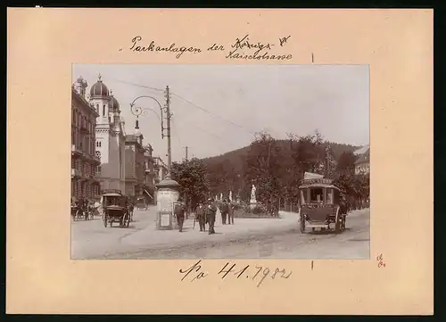 Fotografie Brück & Sohn Meissen, Ansicht Marienbad, Kaiserstrasse mit Synagoge, Litfasssäule, Taxi Hotel Stern