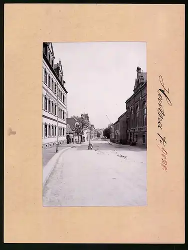 Fotografie Brück & Sohn Meissen, Ansicht Hartha i. Sa., Blick in die Dresdner Strasse an der Wagenfabrik Plenikowski