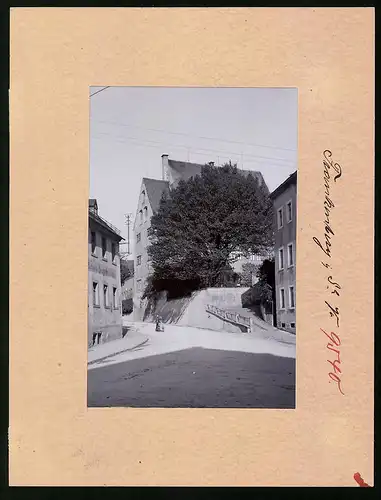 Fotografie Brück & Sohn Meissen, Ansicht Frankenberg i. Sa., Strassenpartie am Restaurant Amts-Schenke