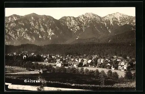 AK Goisern, Ortspartie vor Bergpanorama