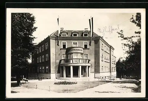 AK Bad Hall, Kuranstalt Sonnenheim von der Strasse gesehen