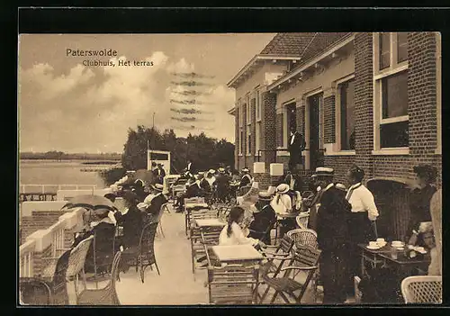 AK Paterswolde, Clubhuis, Het terras