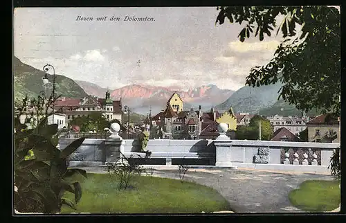 AK Bozen, Ortsansicht mit den Dolomiten