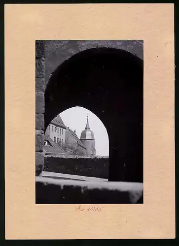 Fotografie Brück & Sohn Meissen, Ansicht Meissen i. Sa., Durchblick nach dem Bischoffsschloss