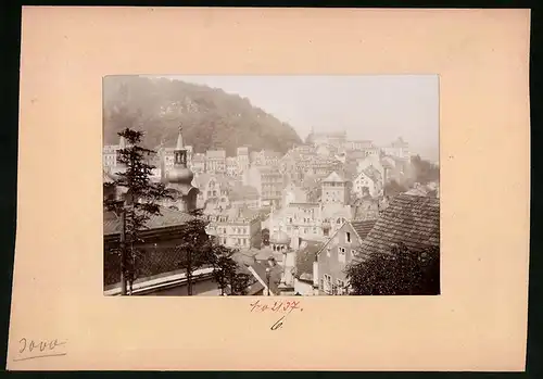 Fotografie Brück & Sohn Meissen, Ansicht Karlsbad, Blick auf die Stadt mit Wohnhäusern