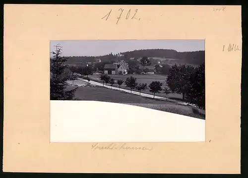 Fotografie Brück & Sohn Meissen, Ansicht Spechtshausen, Feldweg mit Blick auf den Ort