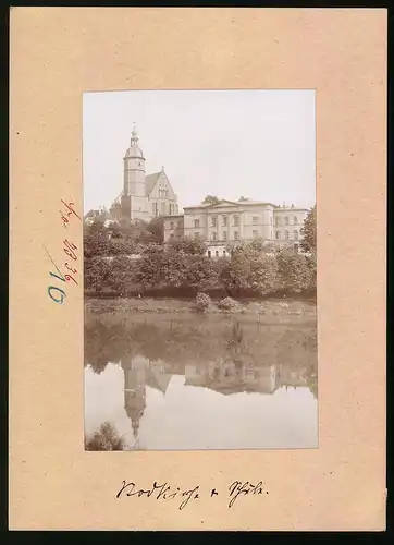 Fotografie Brück & Sohn Meissen, Ansicht Penig i. S., Blick auf die Schule und Stadtkirche