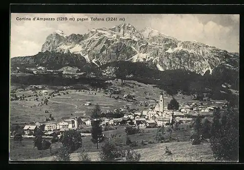 AK Cortina d`Ampezzo, Ortsansicht gegen Tofana