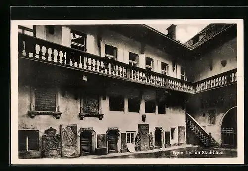 AK Eger, Hof im Stadthaus