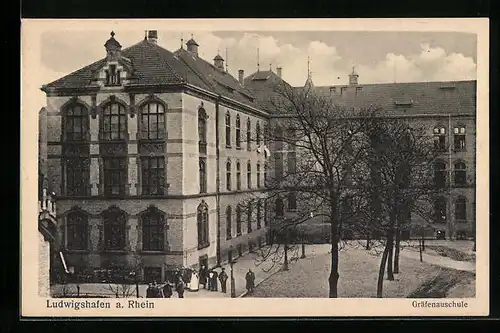 AK Ludwigshafen a. Rh., Gräfenauschule aus der Vogelschau
