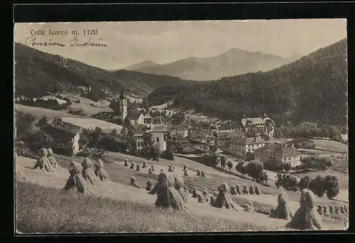 AK Colle Isarco, Ortsansicht, Strohpuppen