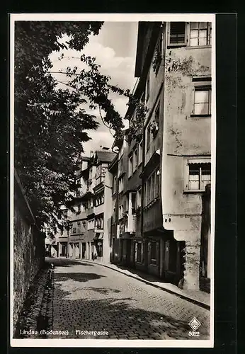 AK Lindau /Bodensee, Fischergasse mit Geschäften